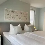Kusche Apartment *